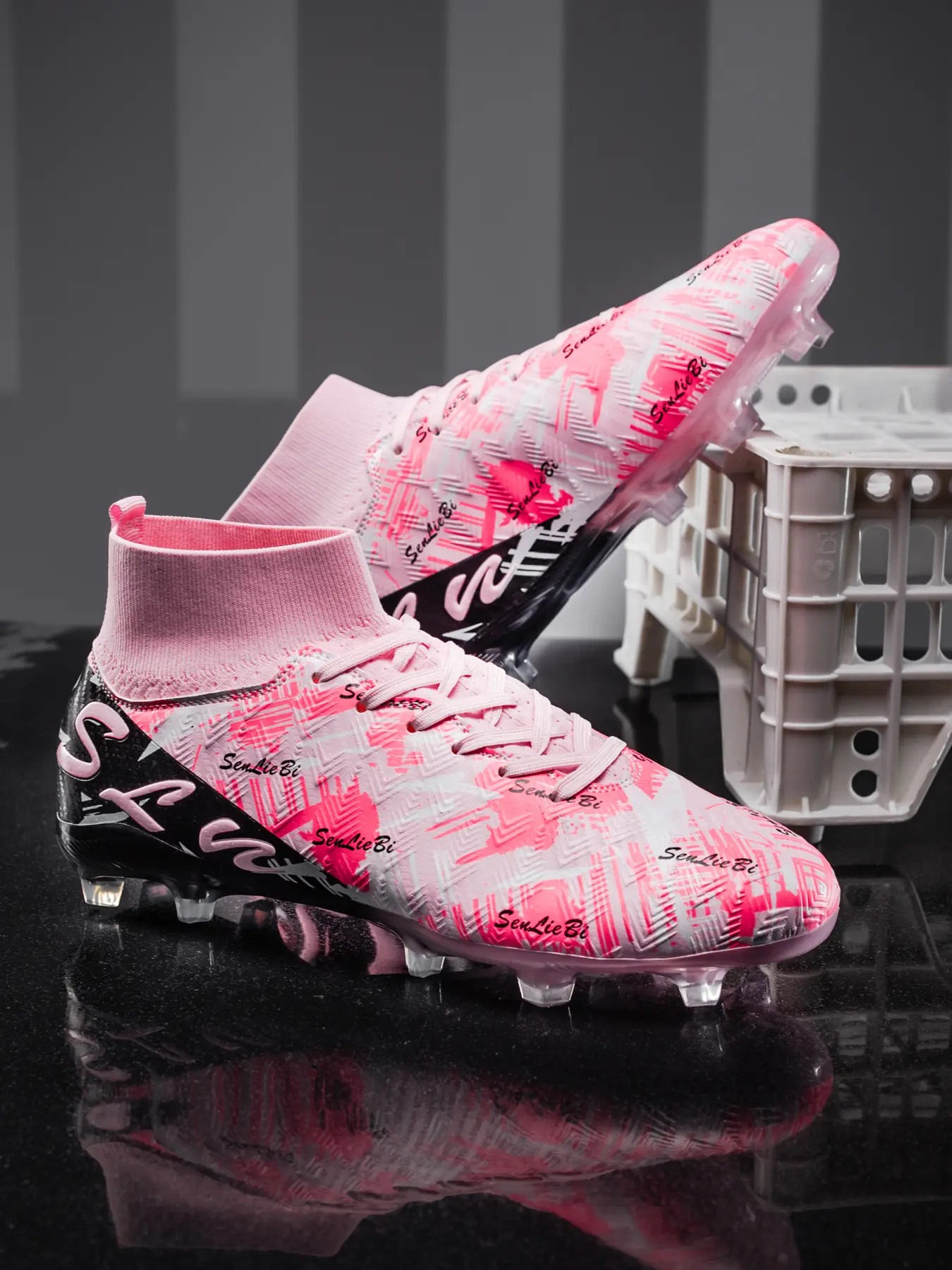 Men's Competition Training Boots, Anti-Slip Ag Nails, Breathable High-Top Football Shoes, Lightweight Classic Style, Outdoor Professional Use, Football Field Boots, Soccer Cleats, TF Soccer Shoes