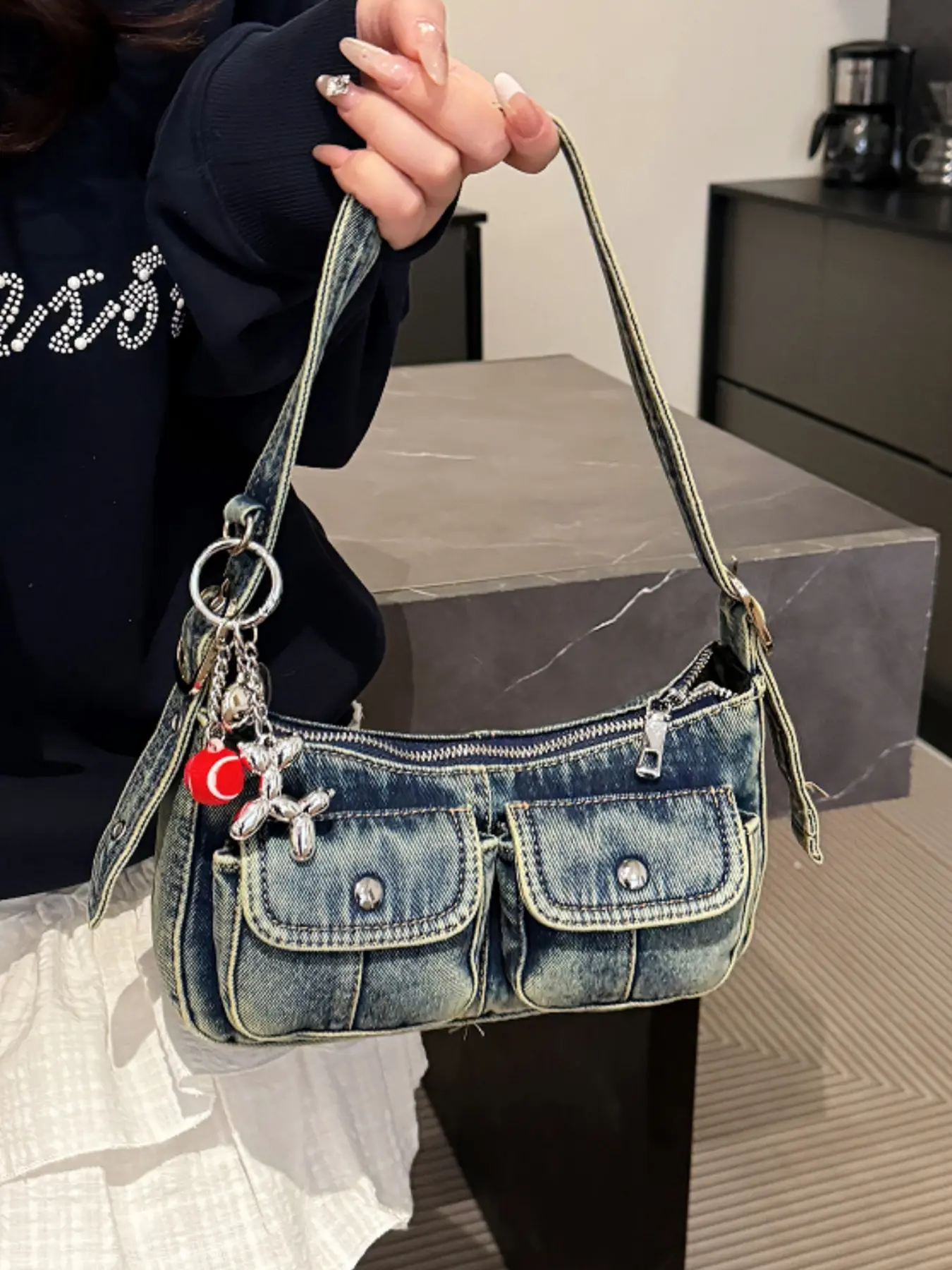Cowboy commuter shoulder bag, fashionable retro underarm handbag with puppy pendant, multi-pocket casual denim baguette bag, Jean Shoulder Bag