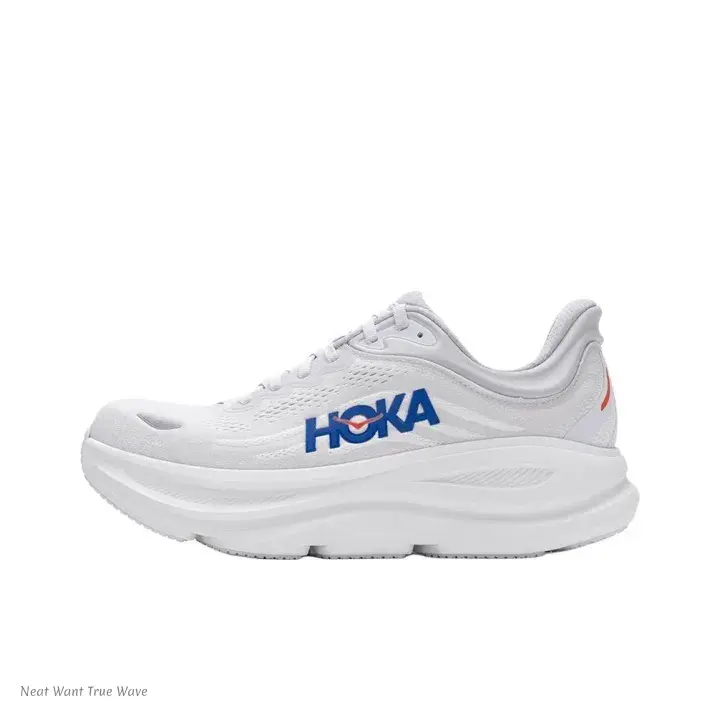 Low-Profile Running Shoes with White Knit Upper and Blue Accent Midsole