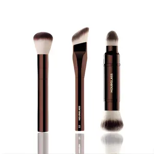 Hourglass 3-Brush Set For Foundation Blush And On-The-Go Powder Touch-Ups