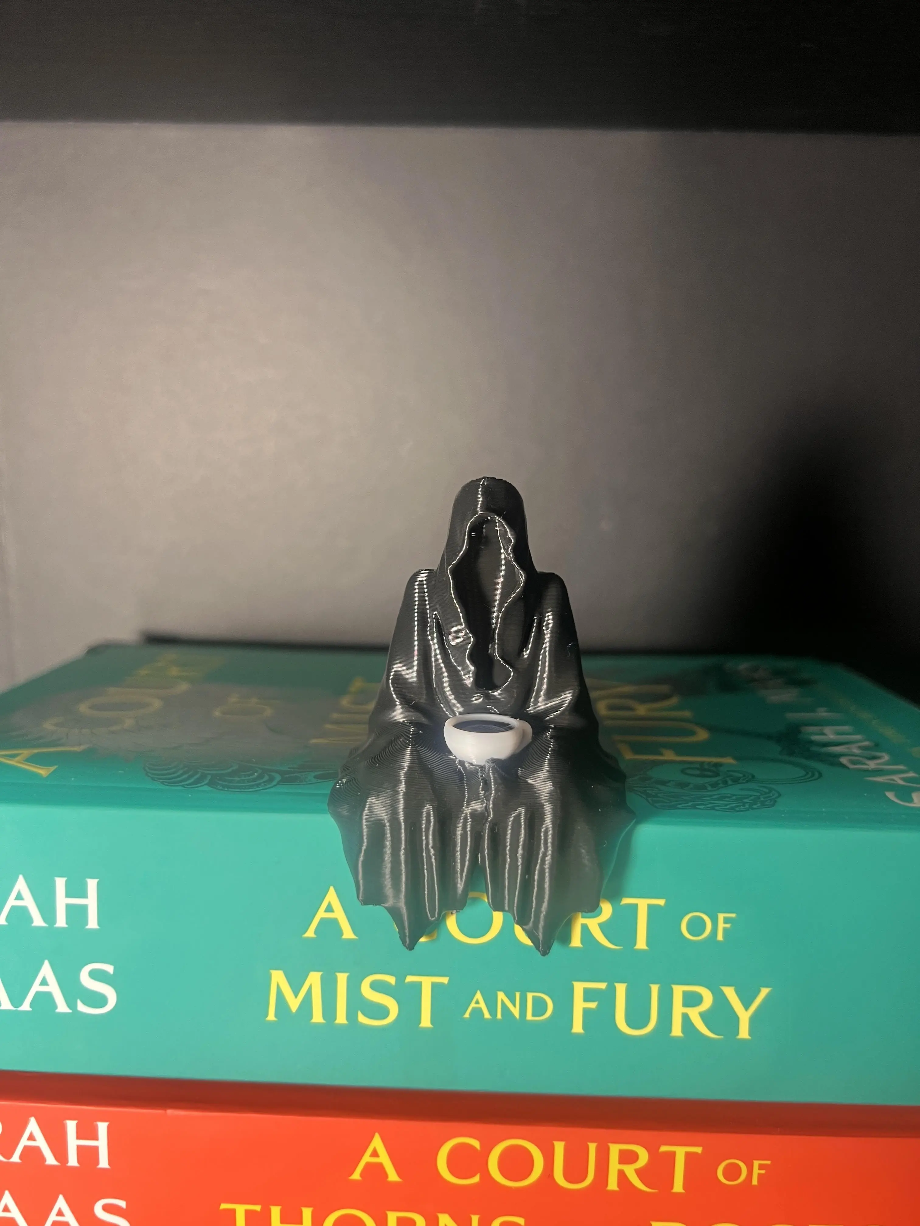 ACOTAR Suriel Decorative Figurine - Home Decoration, Figurines Decor, Collectible Statue for Fantasy Series Fans, Ideal Gift