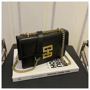2025 New chain crossbody bag version of one-shoulder small square bag, Retro Fashion ladies bag
