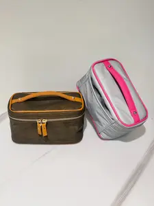 High-End Portable Tyvek Cosmetic Bag, Large Capacity, Waterproof, Lightweight, Handheld, 2 Colors Available, All Seasons Use