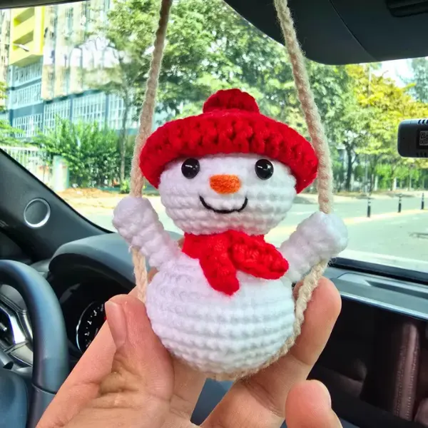 Crochet Snowman Car Hanging, Crochet Christmas Car Decor, Cute Car Accessories, Car Mirror Hanging, Christmas Car Ornaments, Christmas Gifts (Handmade goods will be made by hand so the production time will be a little longer)