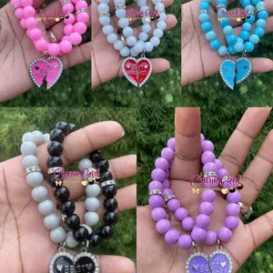 The Best Friends Bracelet Set 10 mm Glass Beads for You and Your Bestie Heart Design