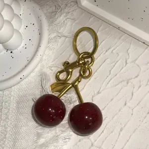 {Keychain} Cute Fruit Keychain - Fashionable Bag Fruit and Vegetable Keychain Pendant, Giving Family and Friends Holiday Gifts