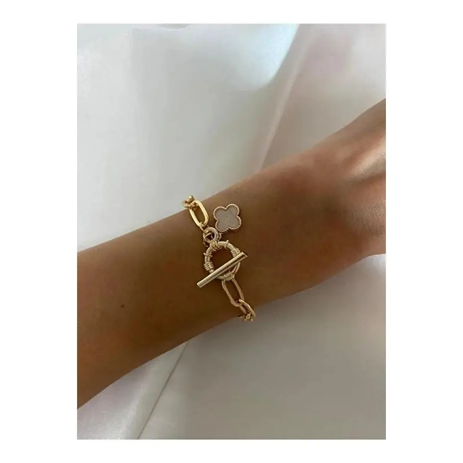 Mother of Pearl Clover Bracelet Adjustable Minimal Fashion Jewelry