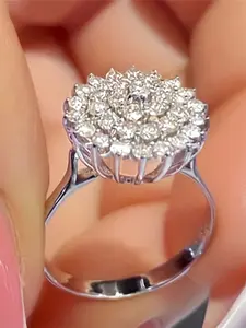 1 PC Glamorous Cubic Zirconia Multi Cut Cluster Ring For Women For Valentine's Day Gift Wedding Anniversary Party Jewelry