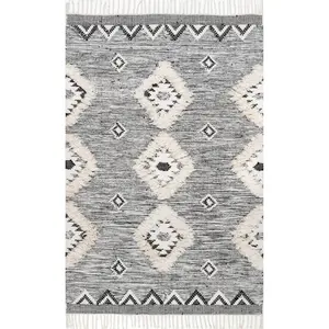 Savannah Moroccan Fringe Area Rug