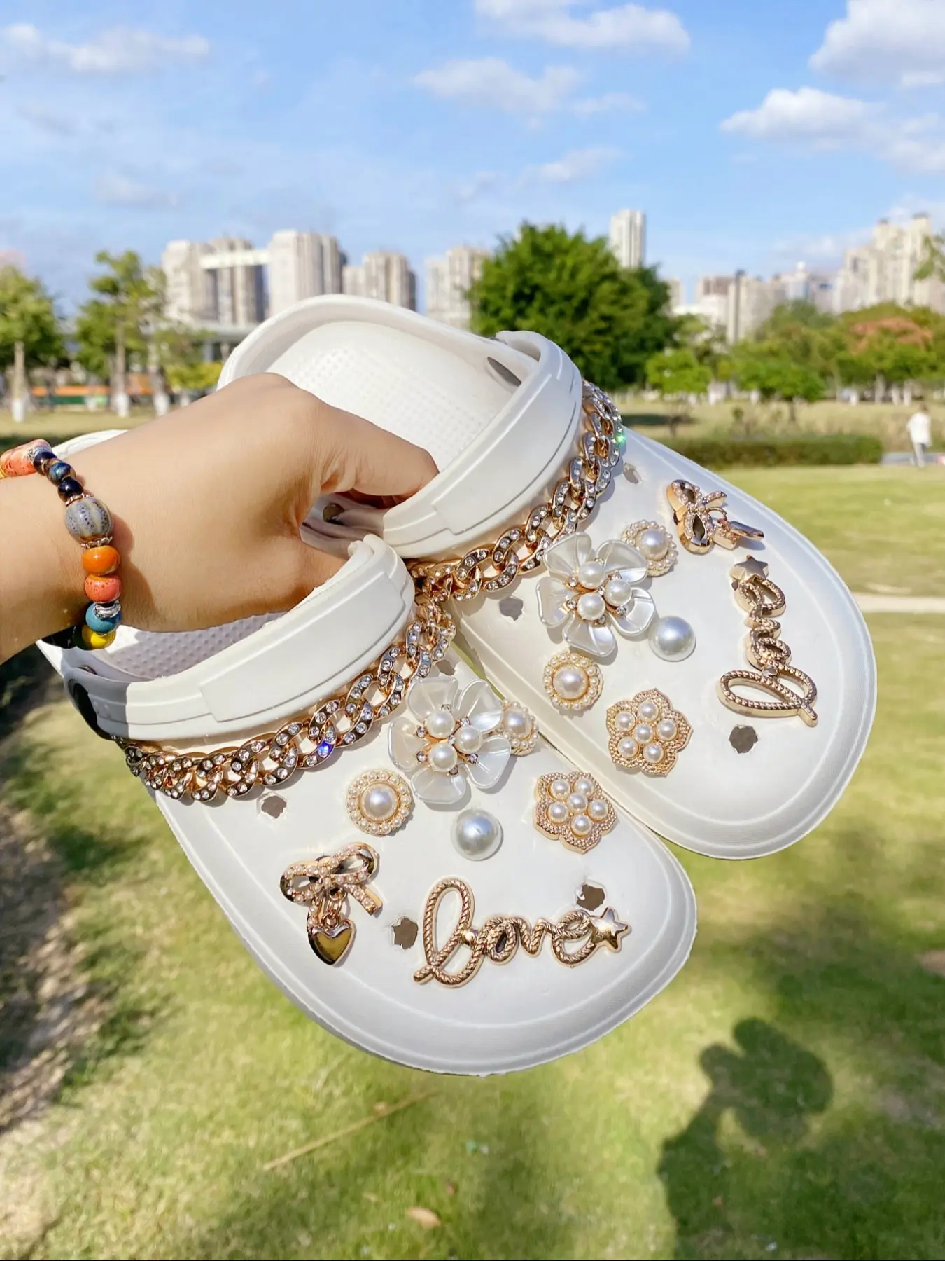 16pcs Fashion Shoe Charms Set, Decorative Shoe Accessories, Cute Shoe Decorations, DIY Decorations for Women's Sandals, Slippers, Beach Bags, Perfect Gift for Parties and Special Occasions