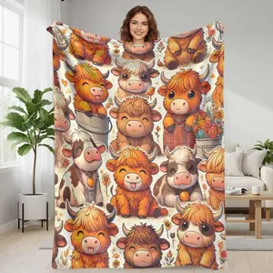 Highland Cow Flannel Blanket Cute Cartoon Cattle Print Soft Warm Cozy Lightweight Decorative Throw Perfect for Sofa Bedroom Office Picnic Camping Gift