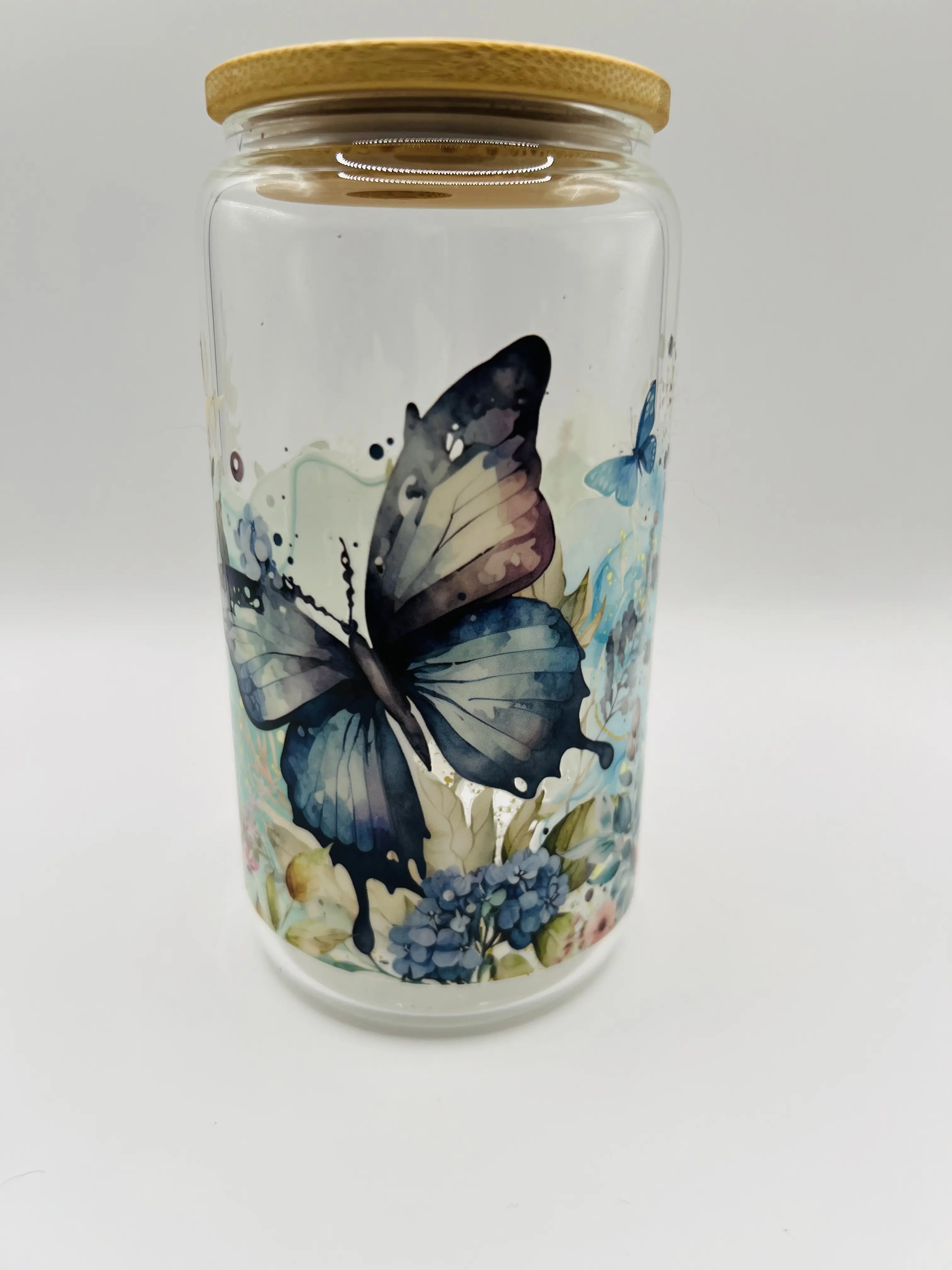 Butterfly 20 oz Libbey Mug