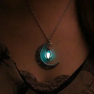 Luminous Moon Pendant Charming Necklace Luminous Moon Pendant Charming Necklace