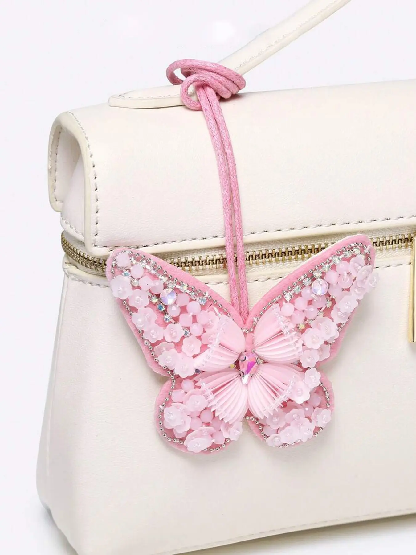 Personalized Valentine's Day bag pendant, Sparkly bag charm, Bag Charms For Handbags, with contrasting colored bead butterfly pattern, mini, versatile for daily use, suitable for daily bags and clothing, Bag Decoration