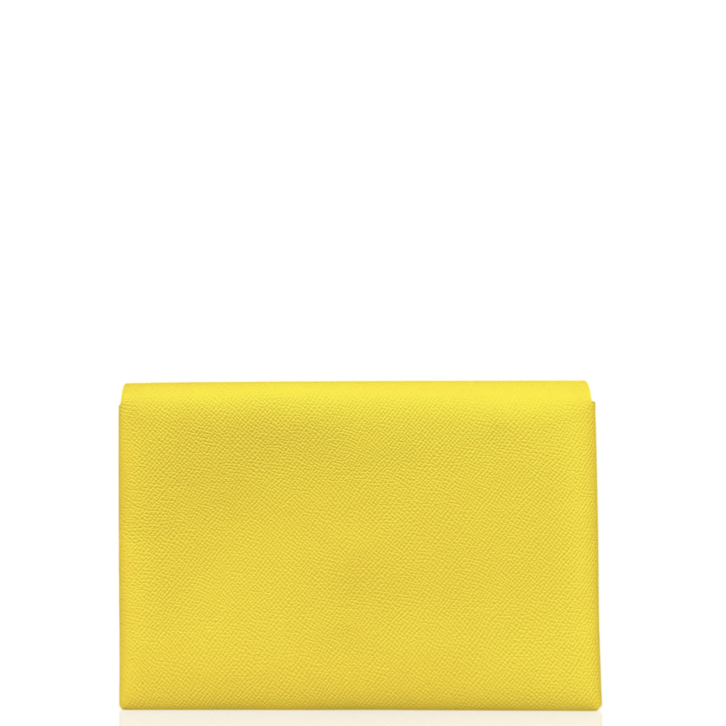 Pre-owned HERMÈS Leather clutches & wristlets Hermes Calvi Pouch MM Epsom 9R Lime 55 Rough H (ac031926b2)