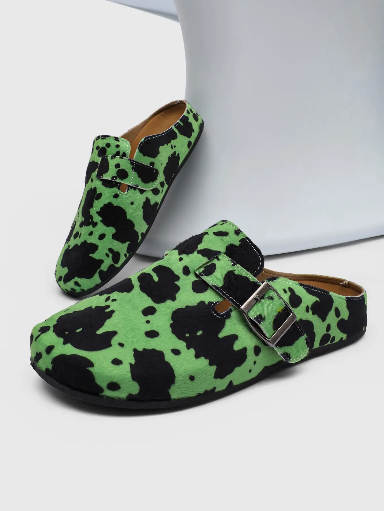 Men's Cloud-Soft Cow Animal Print Faux Leather Ankle Mules Clogs - Neon Green Slip-On Slippers for Casual Outings, Indoor-Outdoor Home Relaxation - All-Day Comfort Footwear