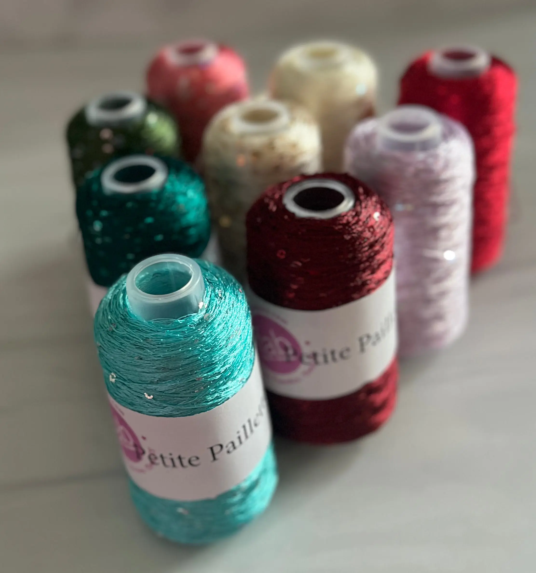 Petite Paillette - Sequin Yarn
