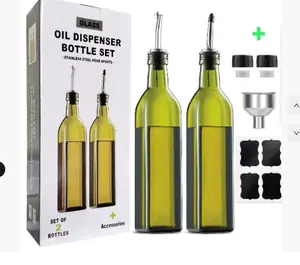 2pc  Glass olive oil dispenser, capacity 500 milliliters, green, container for mixing oil and vinegar, equipped with a nozzle and funnel, suitable for olive oil bottle-style aging devices in the kitchen.