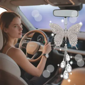 Diamond Butterfly Tassel Car Hanging Ornament, Rearview Mirror Rhinestone Butterfly Pendant, Cute Girl Car Interior Decoration Gift, Car Accessory, Boujee Car Accessories, Car Interior Decorative