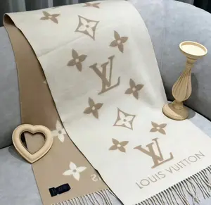 Pre-owned Monogram Beige and lvory Scarf 100% Cashmere M78123