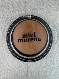 302 Shade Bronzer, Makeup Powder for a Sun-Kissed Glow
