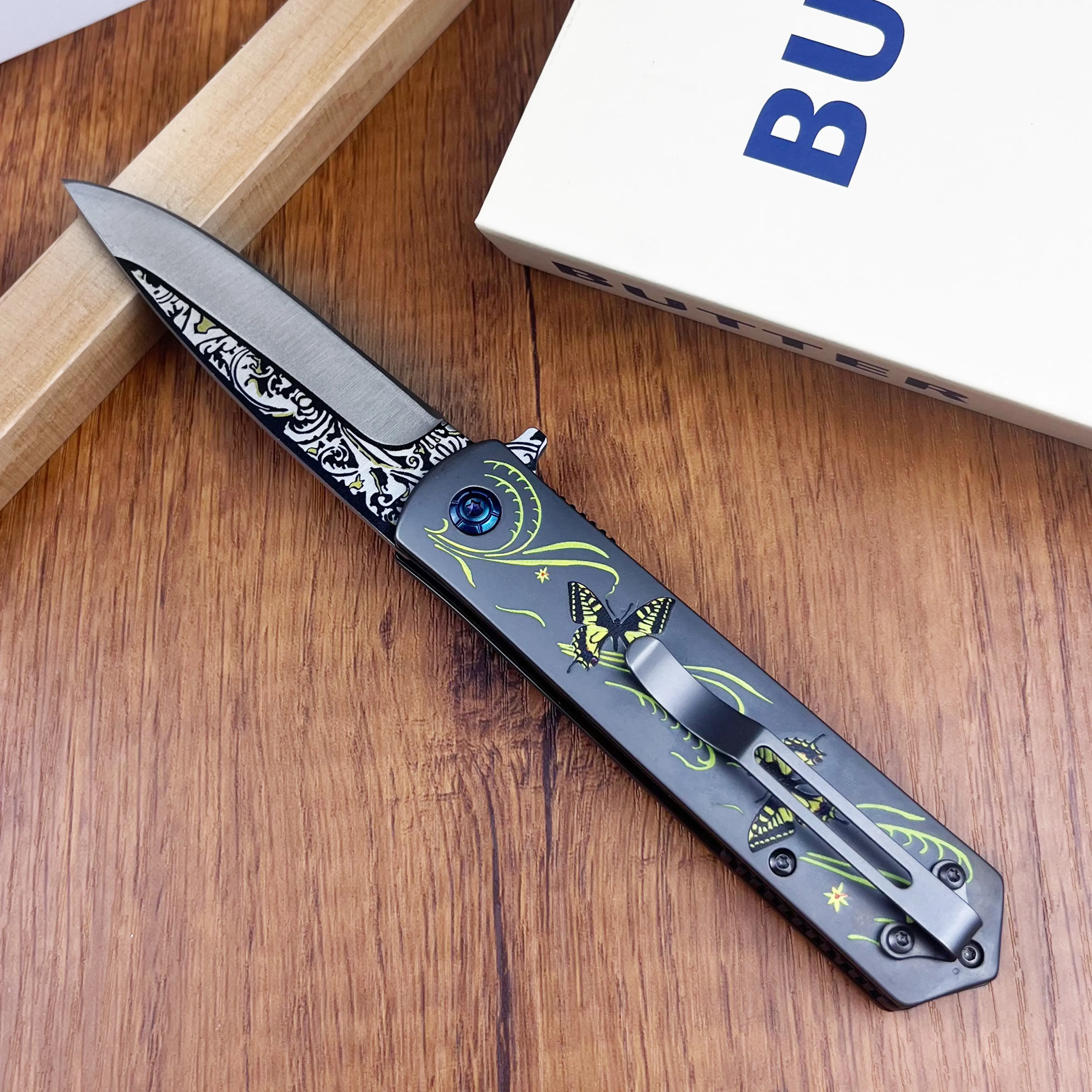Butterfly Floral Printed Folding Pocket Utility Knife, Stainless Steel EDC Foldable Cutting Tool with Pocket Clip, Portable Knife for Outdoor Camping, Hiking & Daily Carry