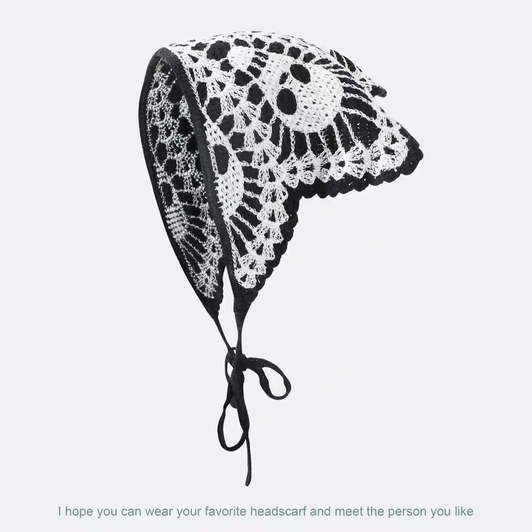 Halloween Skull Crochet Headband, Cotton Knit Triangle Head Scarf, Black and White Bat-Themed Headwrap, Creative Gothic Hair Accessory for Women