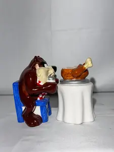 Taz & Turkey- Salt and Pepper- Warner Brothers- Looney Tunes