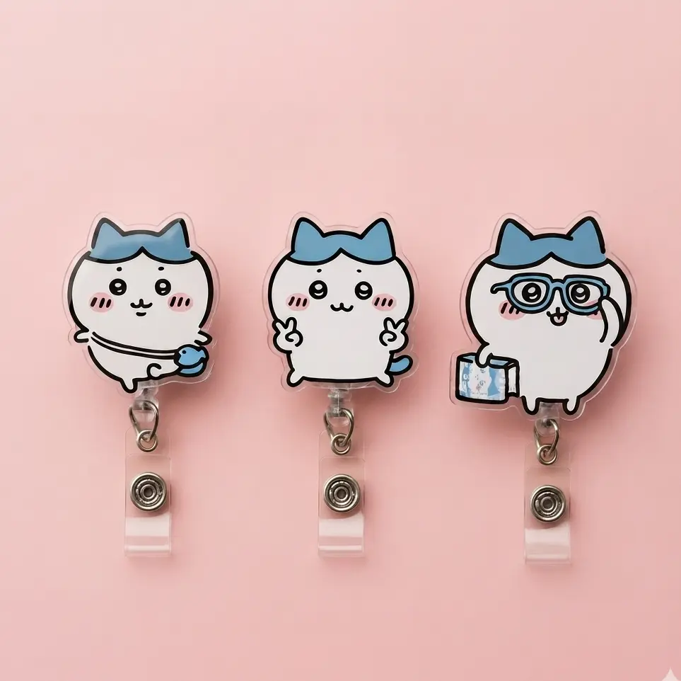 Cute Chiikawa Hachiware Retractable Badge Reel – Kawaii Acrylic ID Holder, Anime Office Accessory, Unique Gift for Nurses, Doctors, Teachers, Healthcare Workers & Coworkers