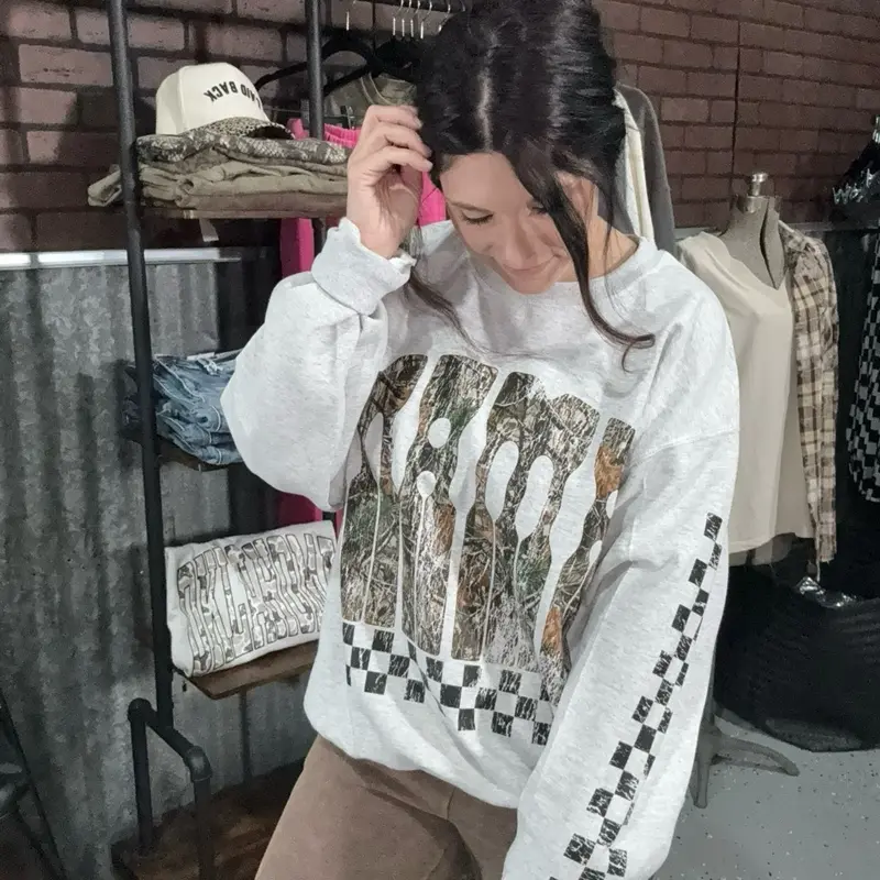 MAMA can you see me?? Sweatshirt