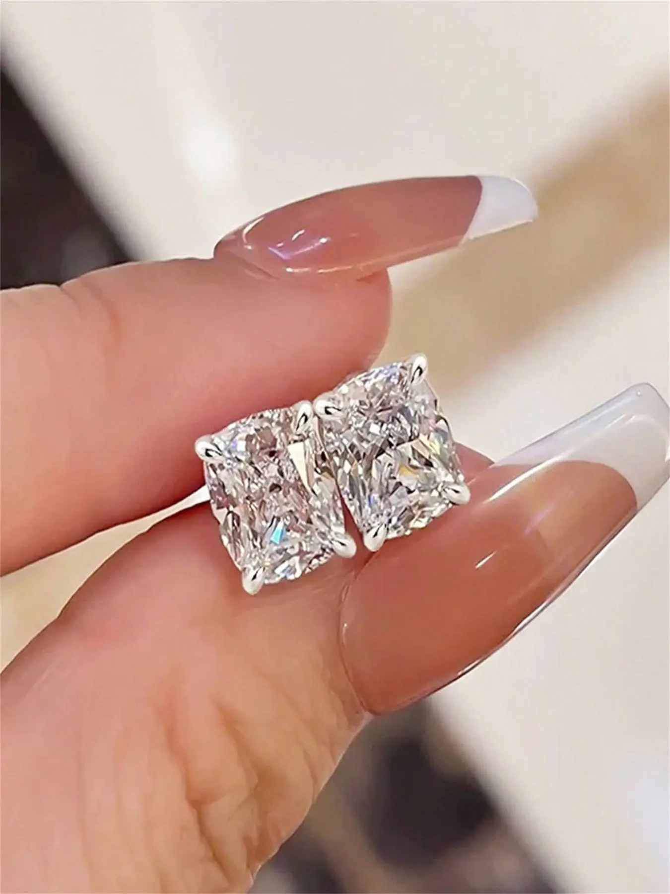 1 Pair Fashion Cubic Zirconia Stud Earrings Solitaire Earrings For Women Stylish Jewelry For Party Engagement Anniversary Jewelry Valentines Day Jewelry Valentine's Day Gift Studs Earrings