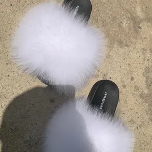 White Fluffy Slides sizes 5.5,6,6.5,7.5,8,8.5,9.5,10 only