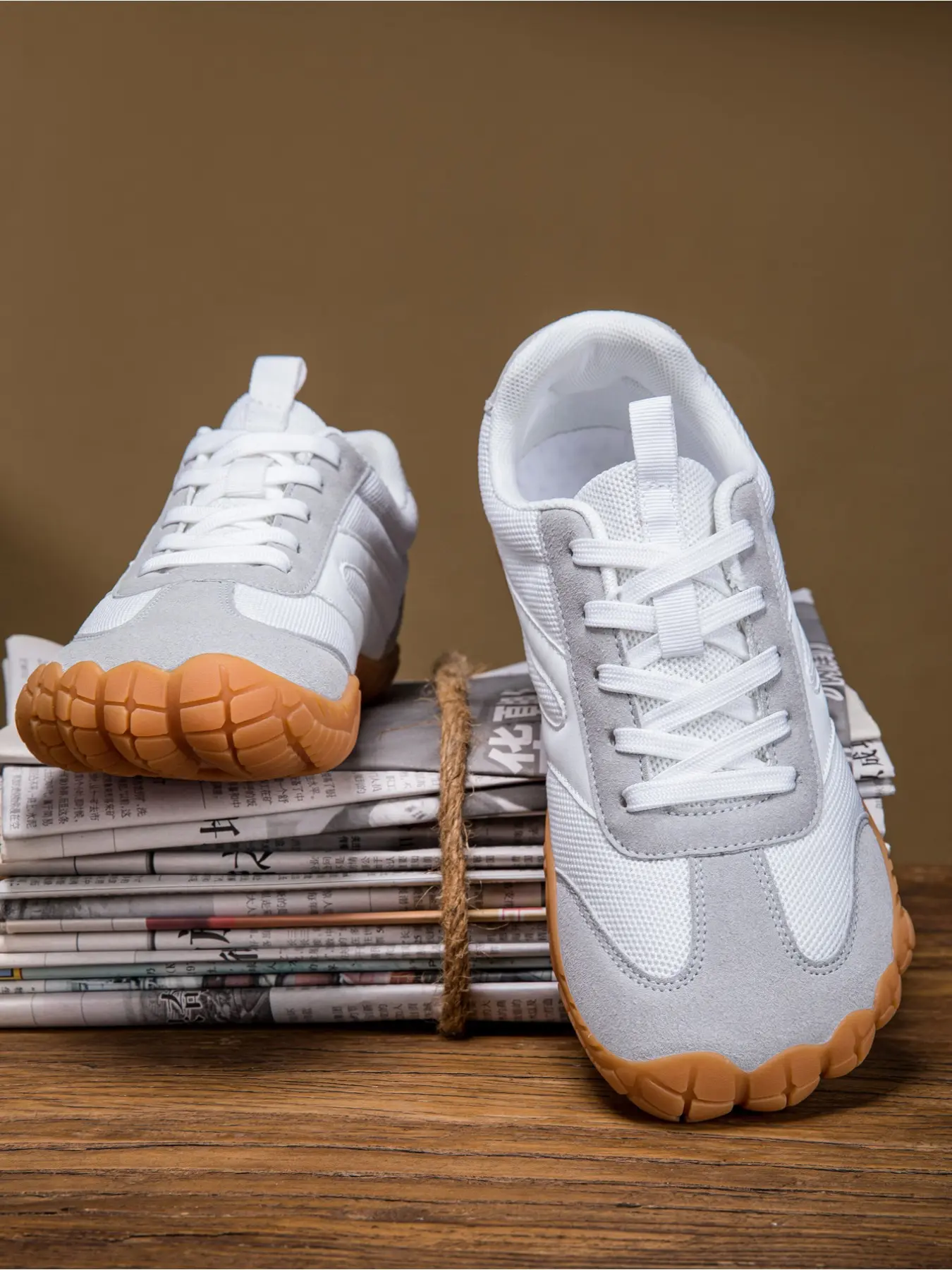 Women's Wide Fit Casual Shoes, Lightweight Comfortable Breathable Sporty Running Shoes, Large Sizes 36-47, Three Colors, Suitable for All Foot Types