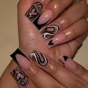 Heart Pattern Fake Nails with Nail File & Tape, 24pcs/box Square Stripe Press on Nails for Women & Girls Diy Nail Art, Elegant Stick on Nails Kit for Gift