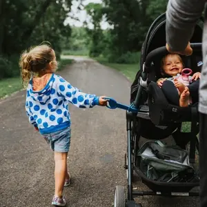 Tagalongkids Portable Stroller Fan, Detachable On-The-Go Handle, with Stroller Connectors