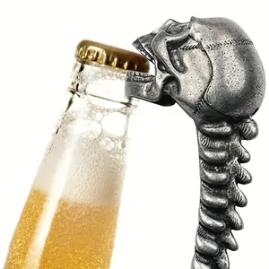 Skull Bottle Opener Keychain, Beer Lover Tool, Bartender Accessory, Kitchen Essential, Holiday Decor, Compact Design, Lightweight, Portable, Utensils