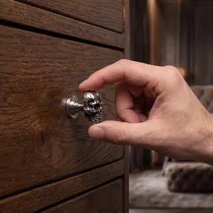 6-Pack High-End Rustproof Alloy Skull Cabinet Knobs Drawer Pulls Doorknob Door Hardware, Home Decor Tools, Bedroom Study Room Renovation, Youth Trend, Halloween Gift