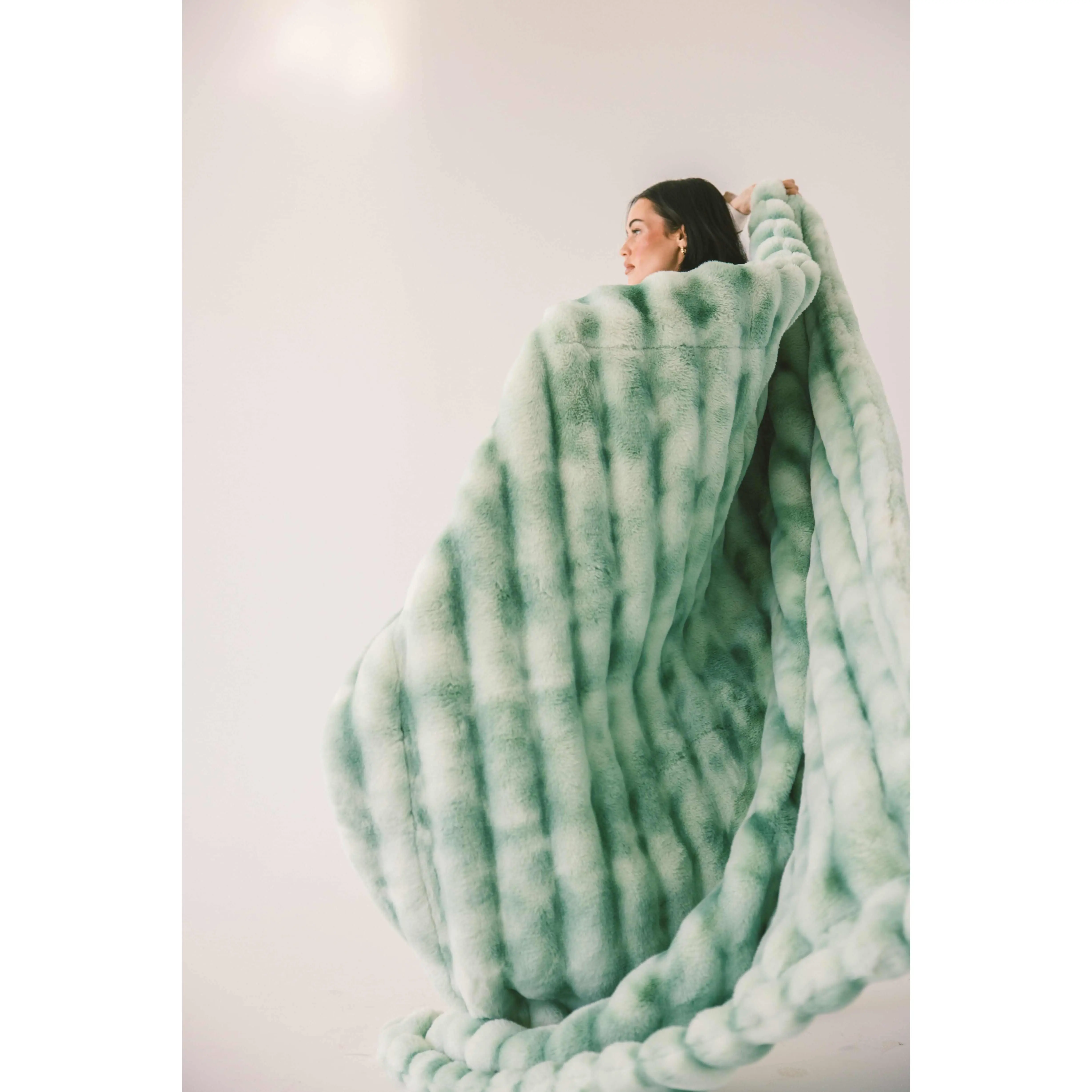 Malachite Green Cloud Throw Blanket, Extreme Ultra-Soft Comfy Blanket for Bedding & Linens, Comfy Blankets