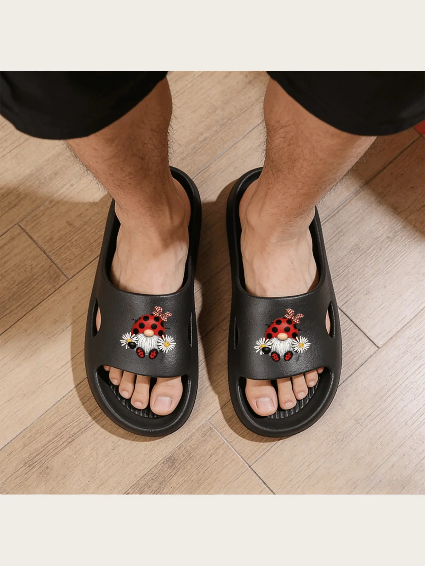 Cute Ladybug Gnome Garden Slippers for Women Men Kids Soft Comfortable Indoor Outdoor Home Shoes with Bow Daisy Decoration Non-Slip Sole Casual Daily Wear Spring Summer Autumn Winter Footwear