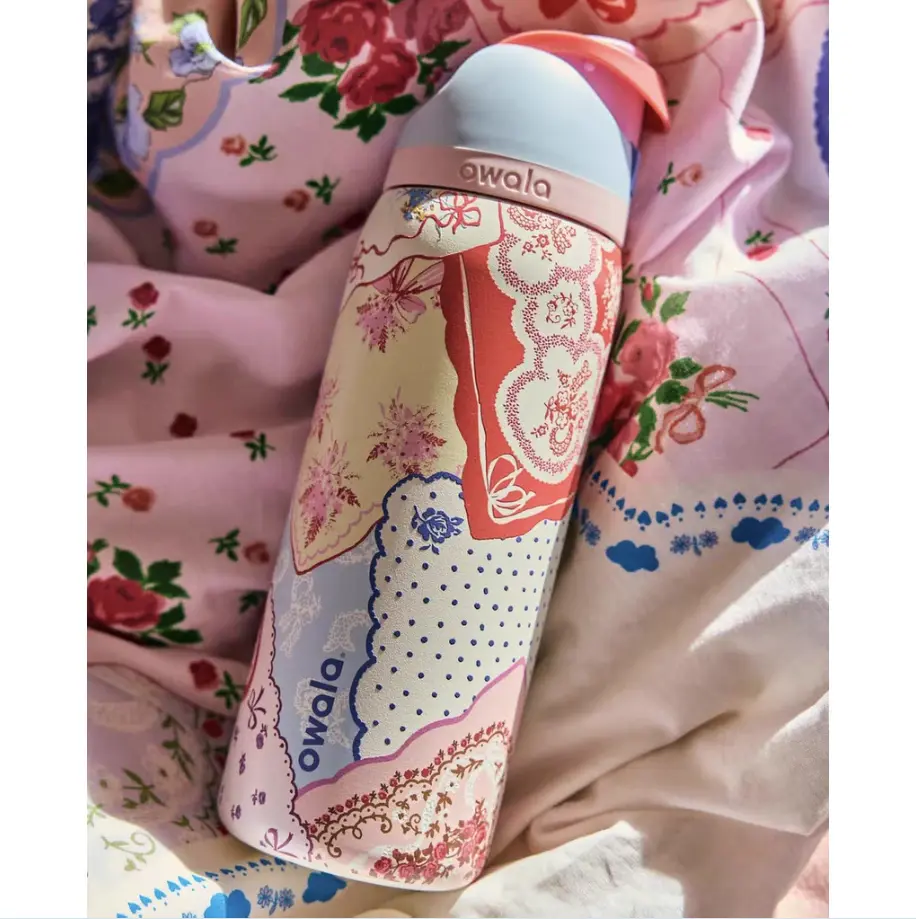 Owala FreeSip 32oz Limited Edition Water Bottle  Kitchencookinaneeds Hankies Vacuum Insulated Stainless Steel Leakproof Bottle for Travel Gym & Daily Use