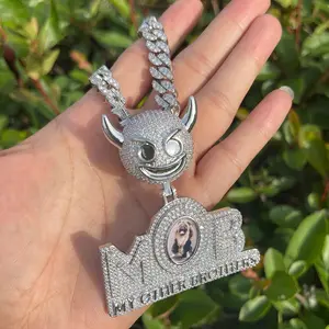 Hip-Hop Photo Frame Pendant With Personalized Letter Combination, Round Photo Devil Buckle Pendant Men'S Necklace