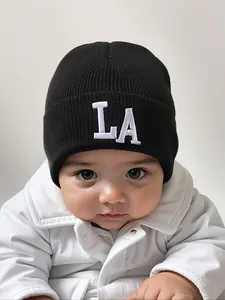 Newborn Knit Hat with Letter Embroidery, Warm Winter Beanie Bonnet for Infants, Suitable for Outdoor Use, Casual Style for Daily Commute