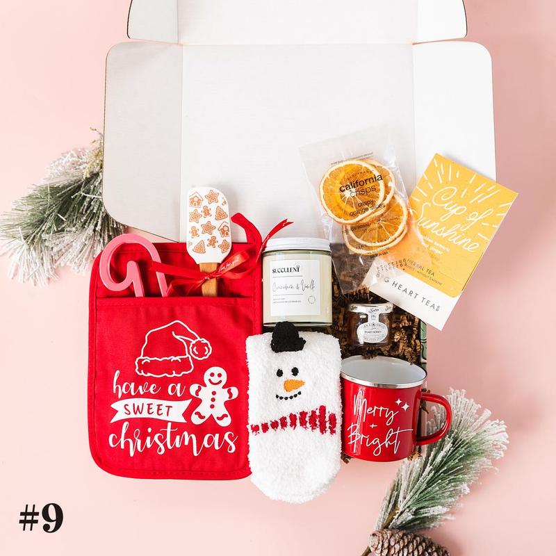 Custom In Description, Holiday gift box, Christmas gift basket, Winter Gift, Gift Box For Women, Care Package for Her, Cozy Christmas Care Package