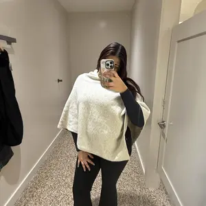 Women's Plain Loose Elegant Fashion Knit Shawl, Fall & Winter Mid-Weight Knit Wrap, Stylish Versatile Accessory for Ladies, Trendy Solid Shawl