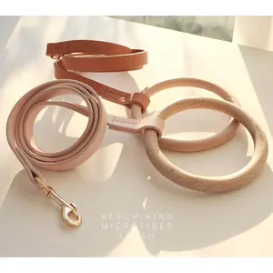 Pet Life 'Ever-Craft' Boutique Series Beechwood and Leather Designer Dog Leash