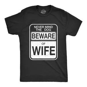 Mens Beware of Wife Forget The Dog Funny Gift for Dad Husband Sarcastic T shirt Mens Funny T Shirts Cool Vintage Fashion T-Shirt Gift Classic Menswear Love Apparel for Men Funny Dog Short Sleeve Novelty Tees Black