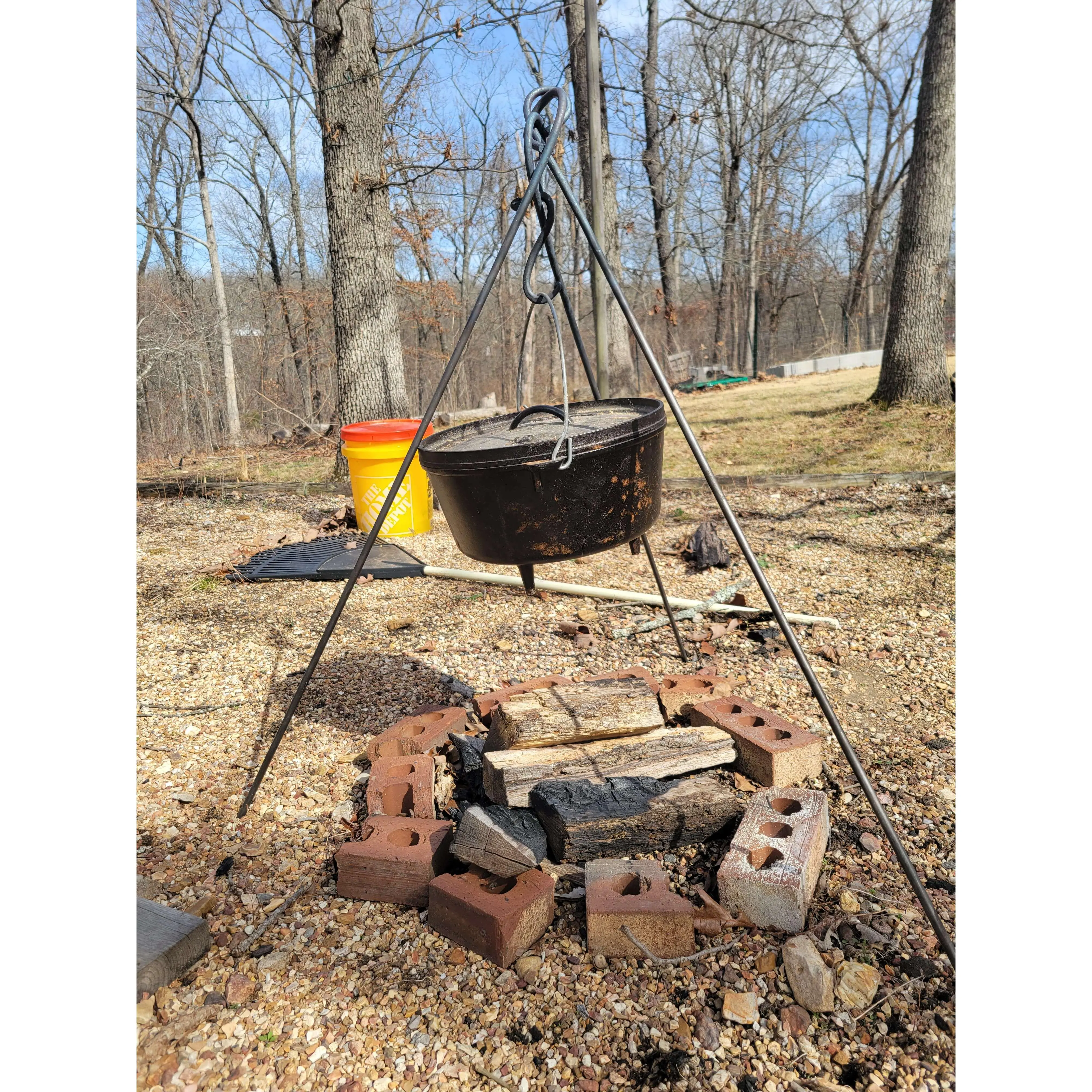 Handforged cooking tripod