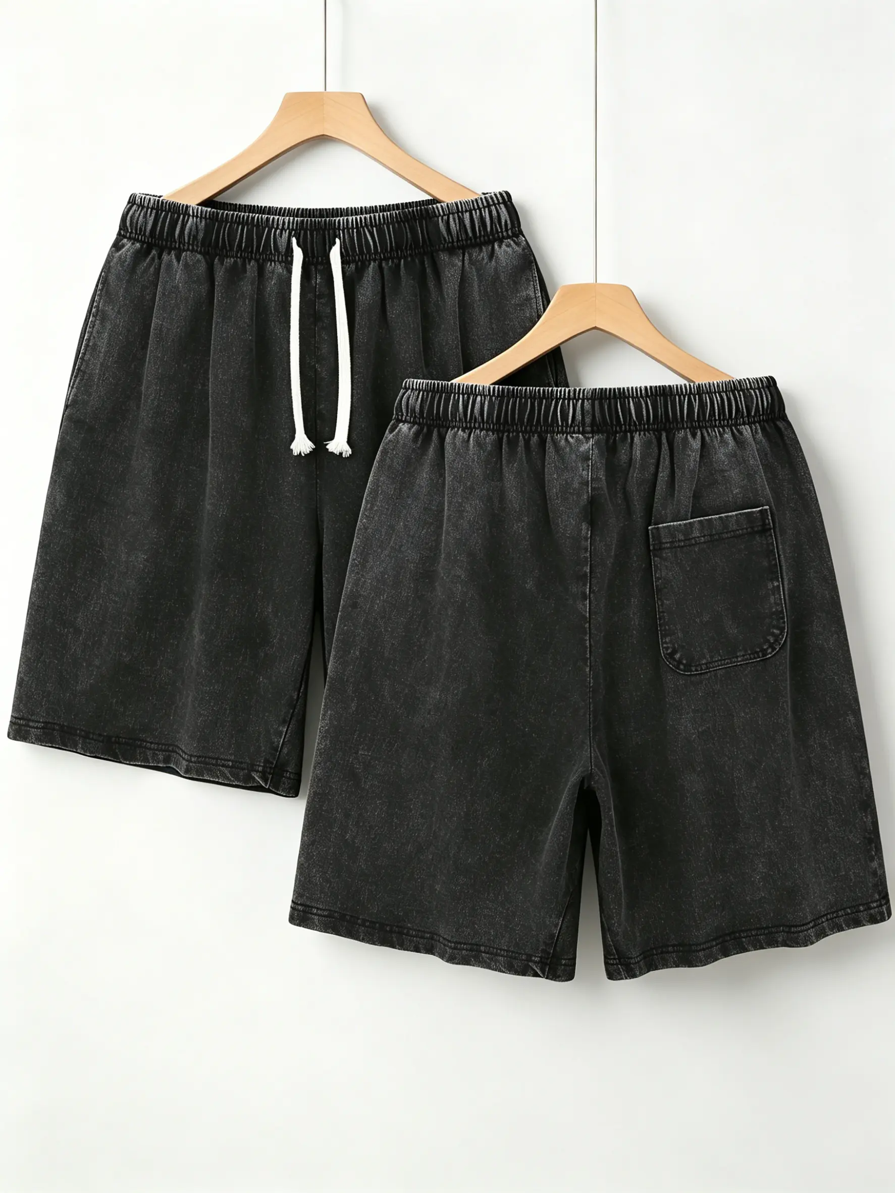 Men's Retro Style Sweat Shorts in a Thick Knit Fabric, Chic Acid Wash with a Loose Fit, Pockets & Drawstring Waist, Valentines Day, Active, Casual, Cold Wash, Cotton, Cycling, Elastic Waist, Lightweight, Loose-Fitting, Oversize, H Type, Plain
