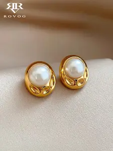 A pair of French irregular geometric fashionable, simple, sweet and individual women's imitation pearl earrings Pearl Embellished Earrings Jewelry
