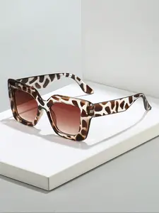 Leopard Print Oversized Sunglasses for Women, Comfortable Stylish UV100 Protection for Outdoor Activities, Ideal for Parties, Vacation & Gifts, Fashionable Frames Sunglasses